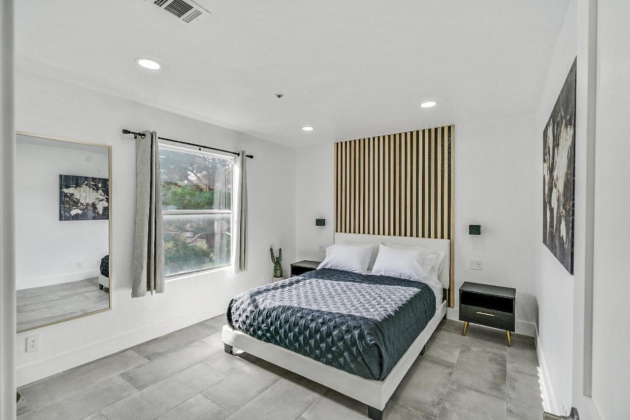 Condo Close To Strip And Raiders Stadium Las Vegas Exterior foto