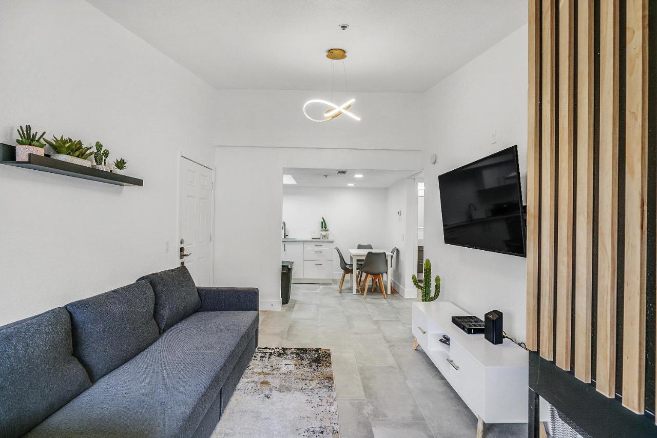 Condo Close To Strip And Raiders Stadium Las Vegas Exterior foto